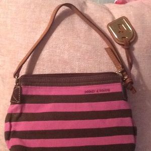 Dooney&Bourke. Small bag
